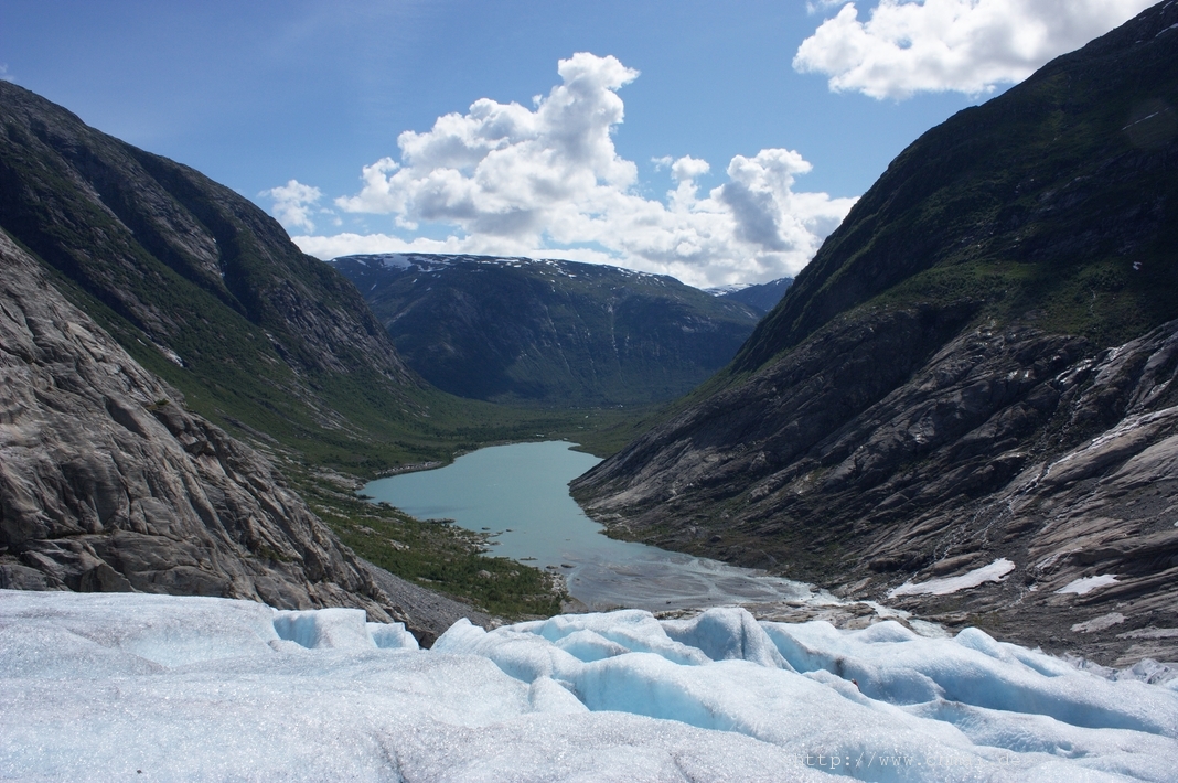 Blueice Tour, Blick vom Gletscher auf den See